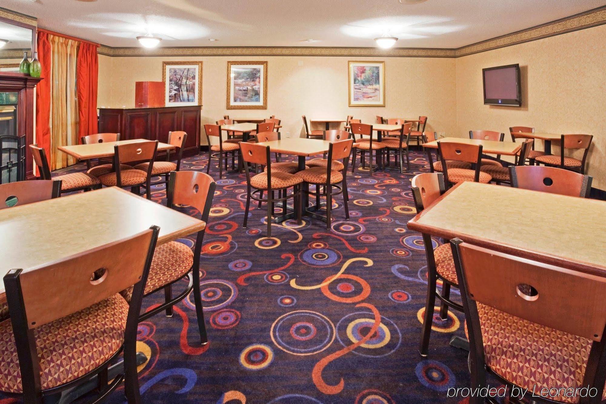 Holiday Inn Express Hotel & Suites Minneapolis-Golden Valley By Ihg Saint Louis Park Exterior foto